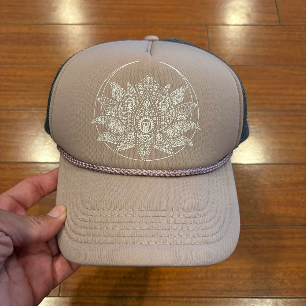 O'Neill Womens Lotus Mandala Trucker Hat Snapback Mauve Grey SP8496005